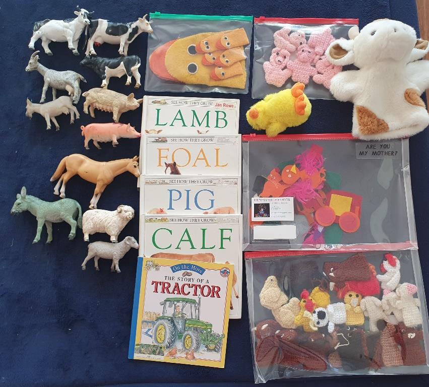 FARM SET 2:  X11 animal figurines  X1 large cow puppet  Chick