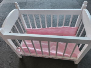 Dolls Cot