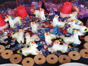 rainbow unicorns figurine play set.webp